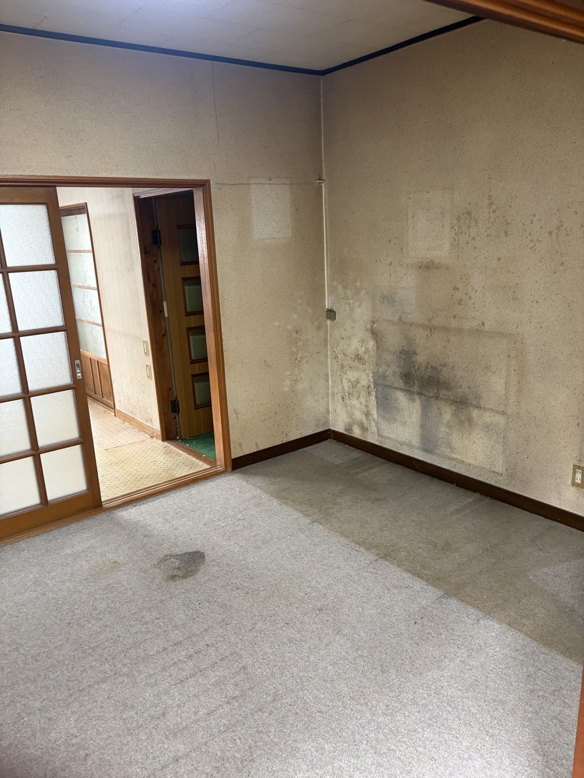 埼玉県加須市の戸建住宅、お片付け作業後の洋室の様子